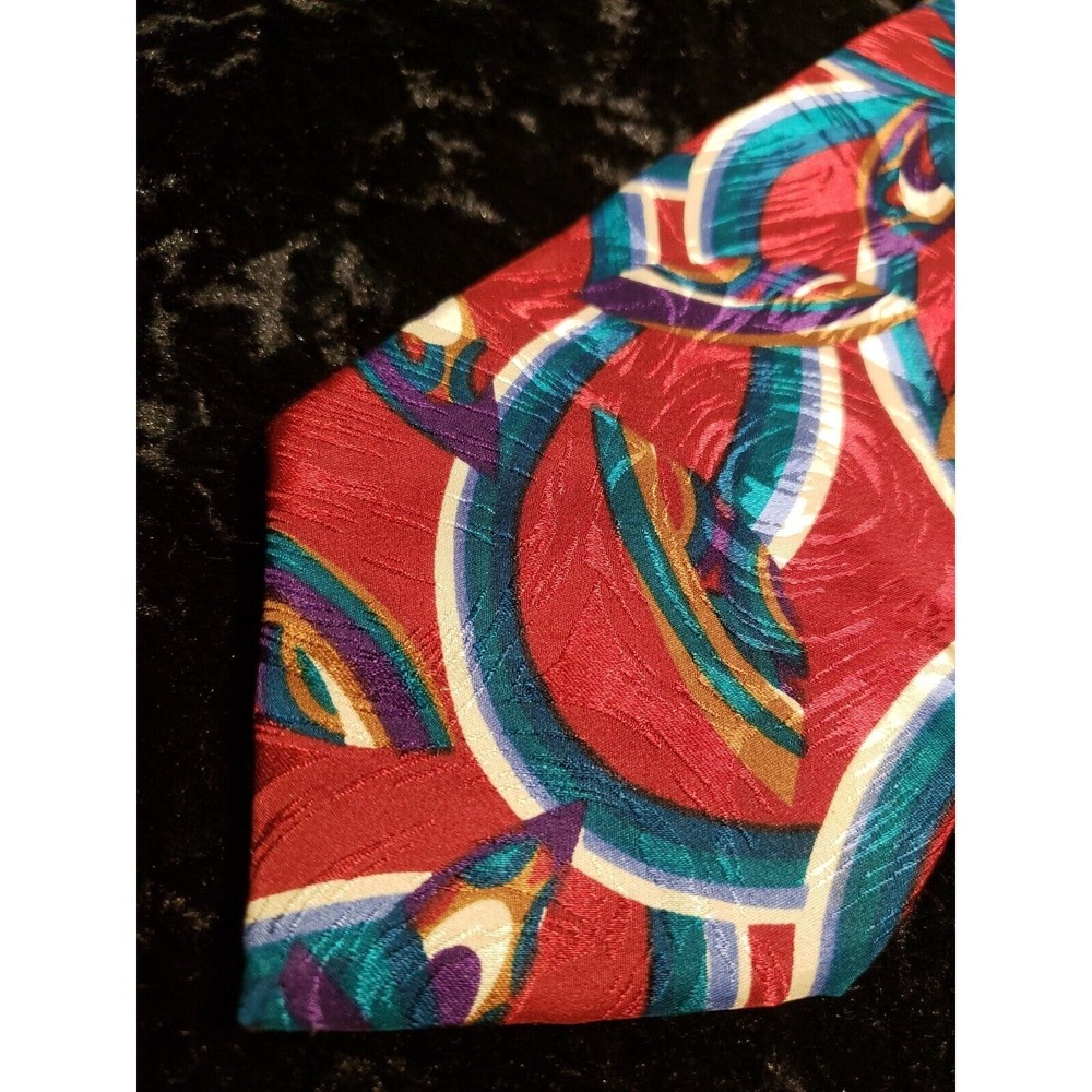Fashion House RTHR Neck Tie Mens Red Green Abstract Career Wear USA Made